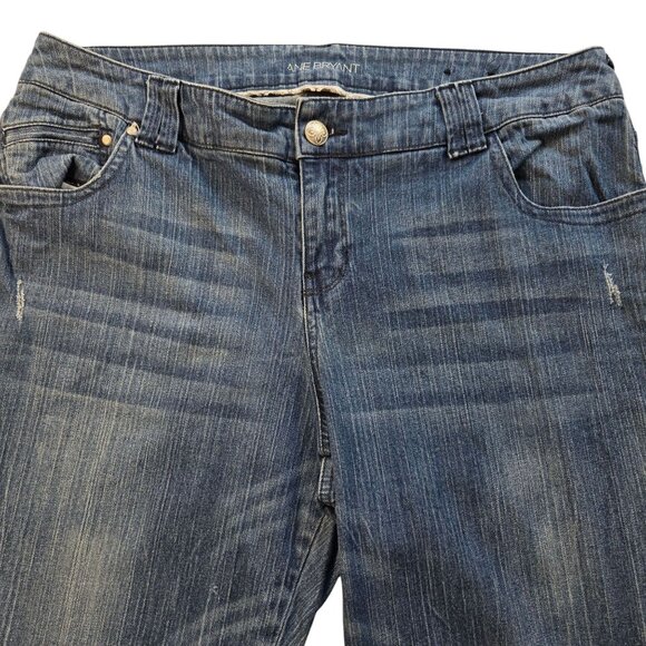 Lane Bryant Womens Size 20 Blue Distressed Denim Jeans Embroidered Pockets - Picture 5 of 16